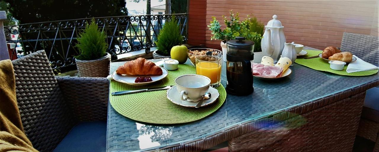 Monti Guesthouse Monti di Licciana Nardi Luaran gambar
